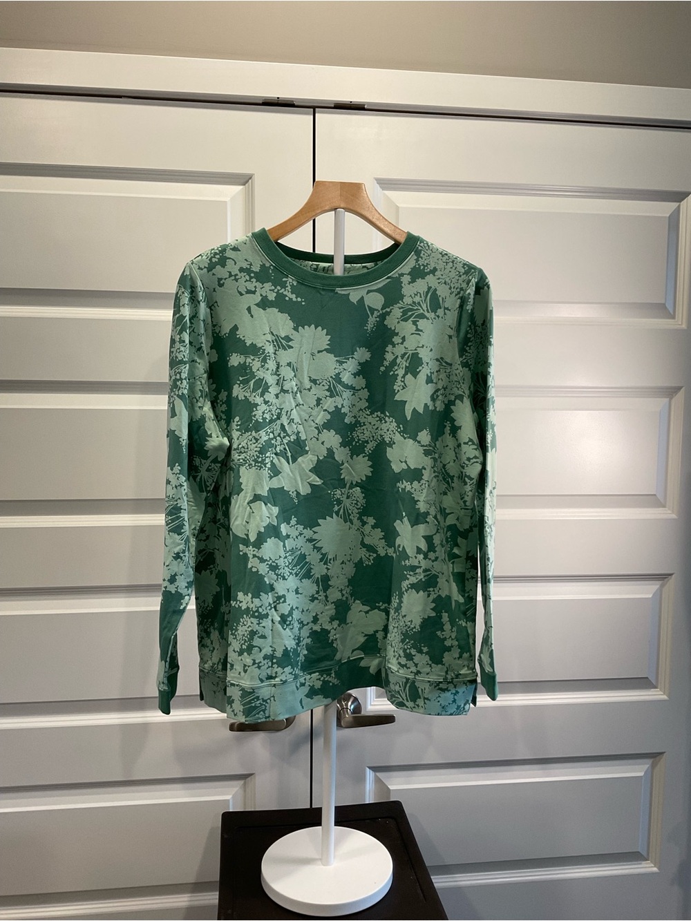 Green Floral-Print Crewneck Sweatshirt